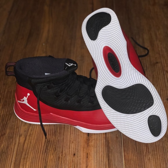 nike uptempo big kids